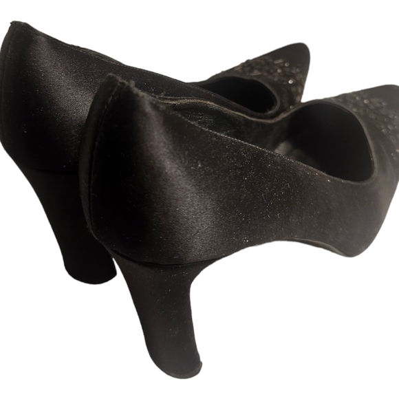 Enzo Angiolini Satin Pumps/Pointy Toe Pumps - Picture 6 of 9